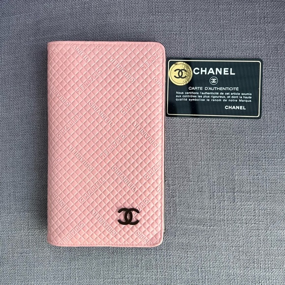 CHANEL Micro Chocolate Bar CC Logo Leather Long Bifold Wallet - Picture 1 of 12